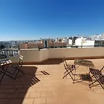Wakeup Triplex House Hostel Faro