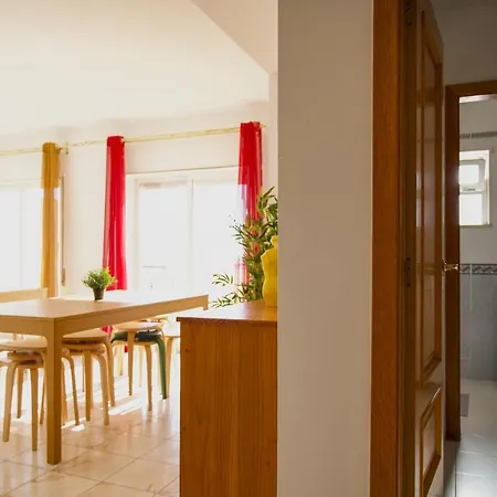 Wakeup Triplex House Distrito de Faro