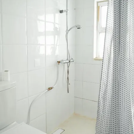 旅馆 Wakeup Triplex House