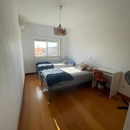 Wakeup Triplex House Distrikt Faro