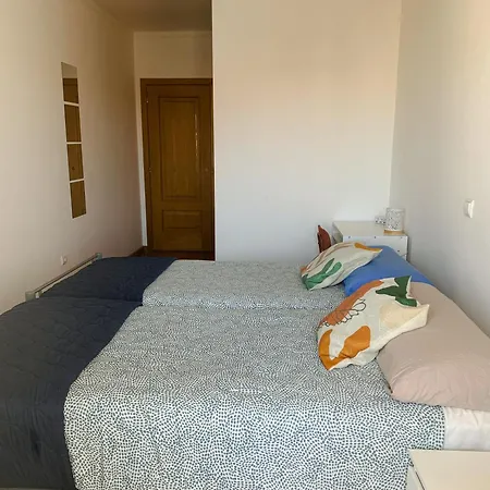 Hostal Wakeup Triplex House *