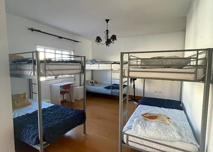 Wakeup Triplex House Hostel